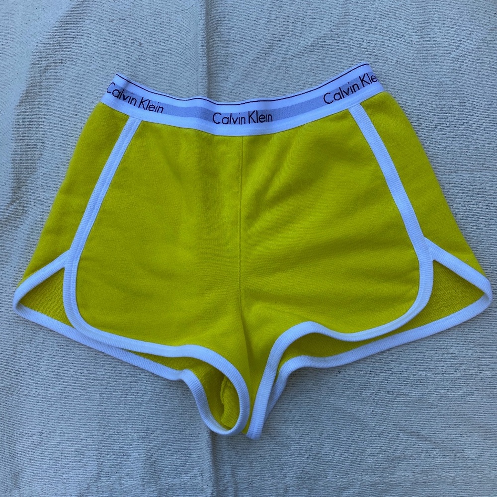 Calvin Klien shorts